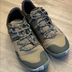 Merrell Men's Black and Brown Athletic Shoes